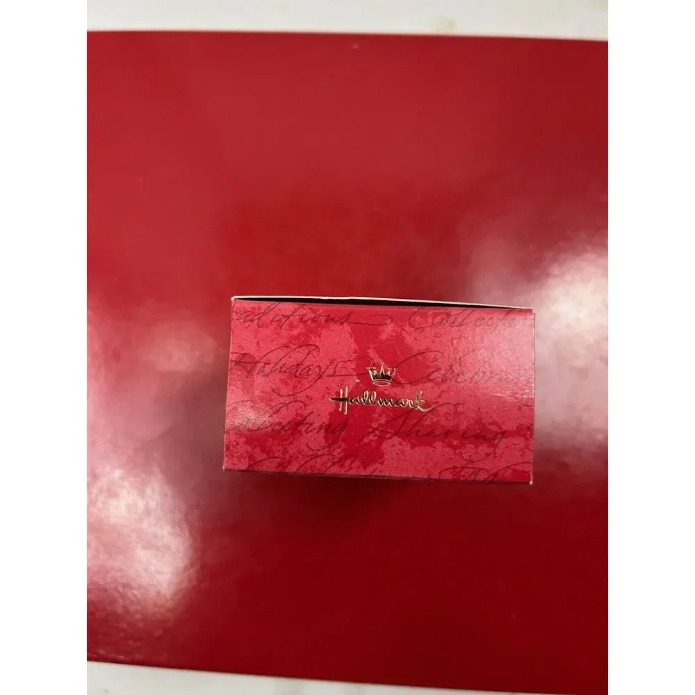 Hallmark 2001 keepsake